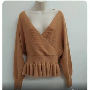Zesica Long sleeve, v-neck sweater. Size Large